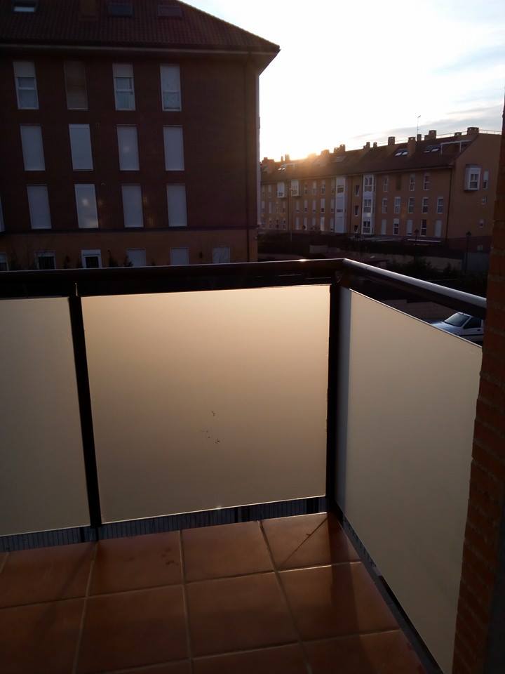 Vinilo al ácido translúcido