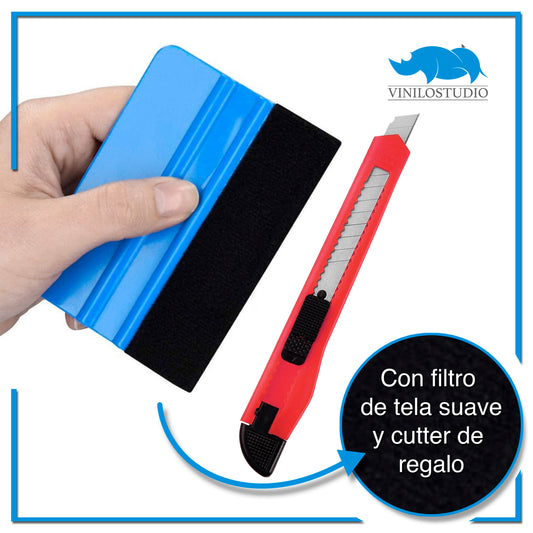 Te hará falta. Espátula de aplicación y cutter de regalo